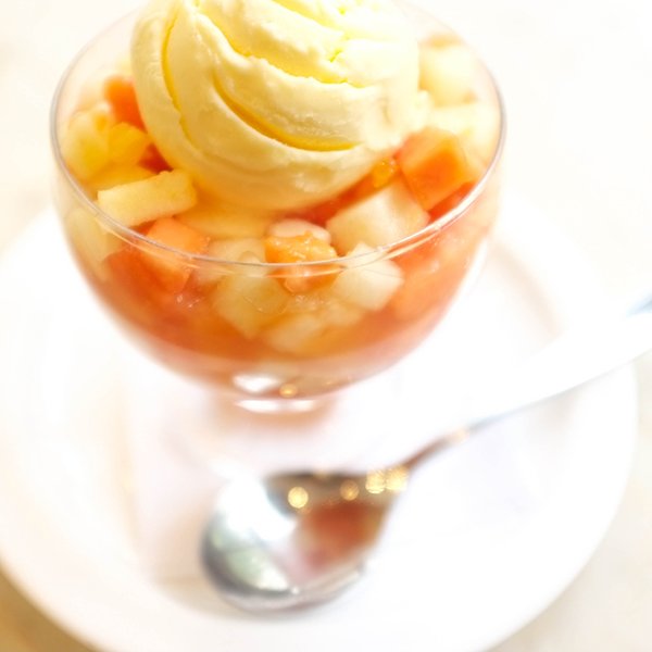 Salada de Frutas com Sorvete
